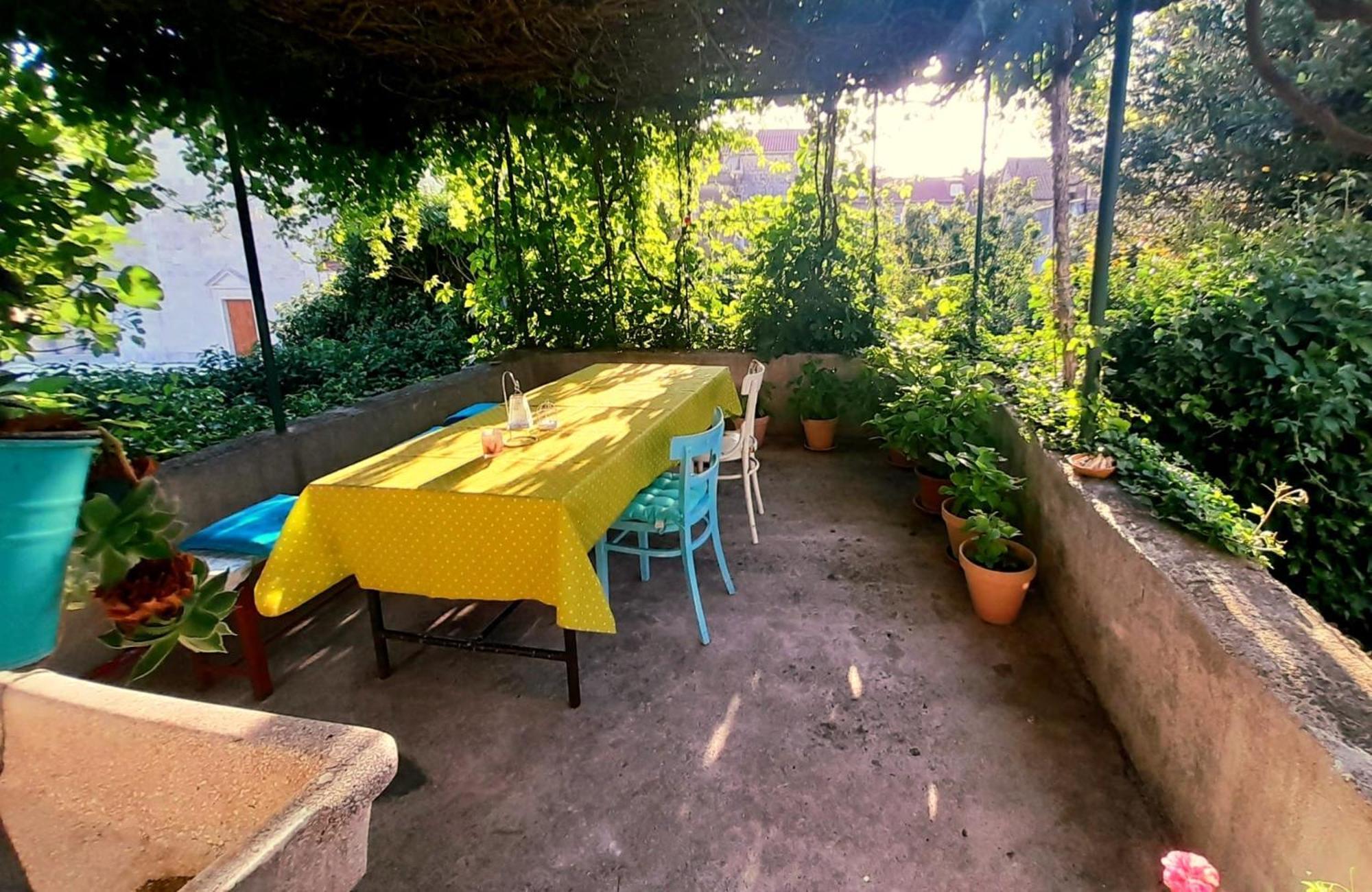 Dida Roko, Rustikalni Apartman S Terasom Kaštela Exterior foto